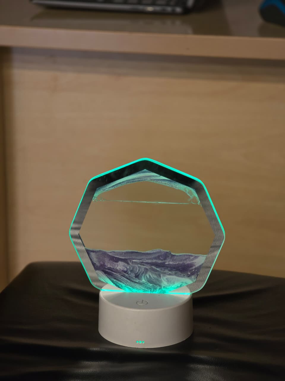 Hexagon Floating Sand Art LED Lamp – Multi Color